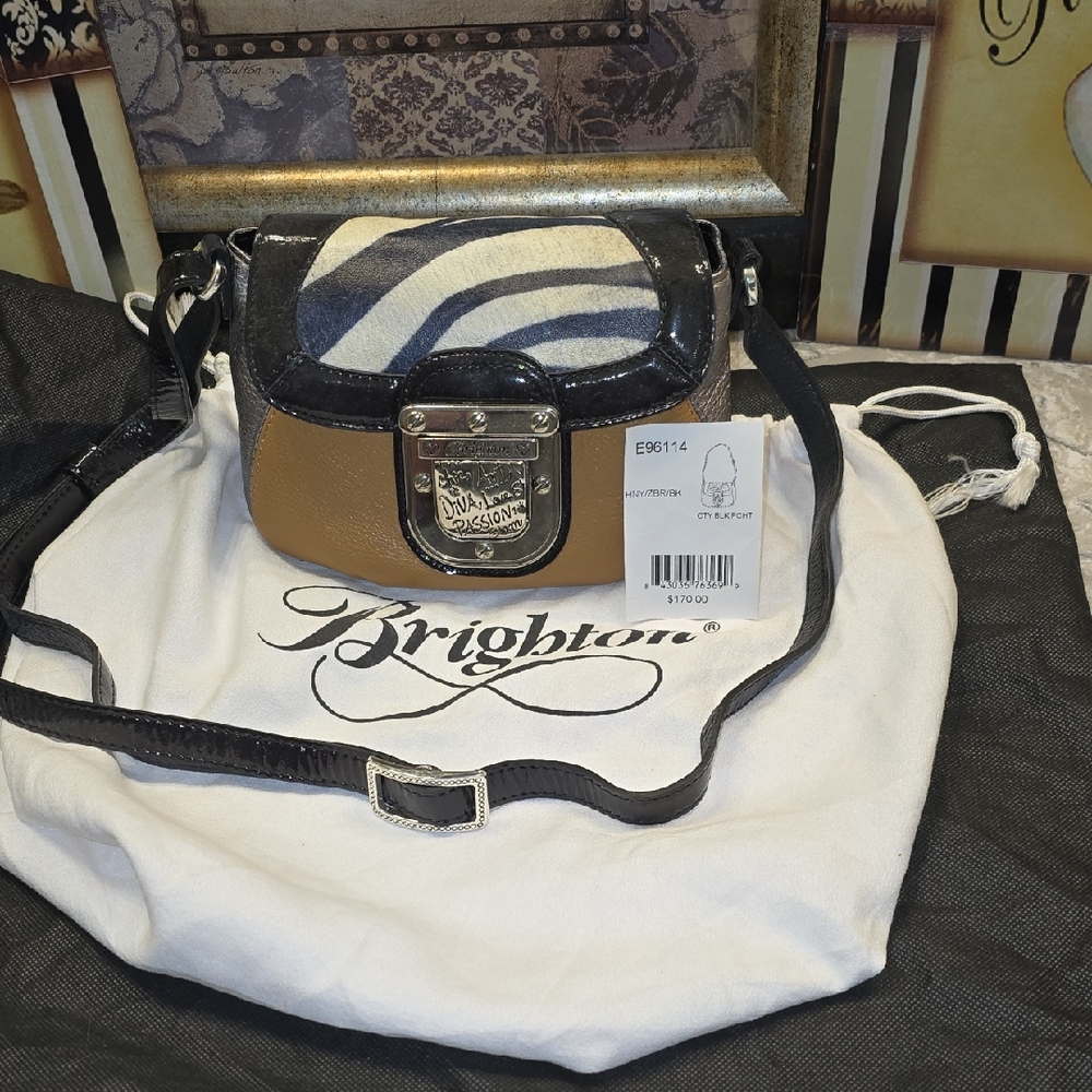 EUC Brighton Fashionista City Leather X-body Pouchette